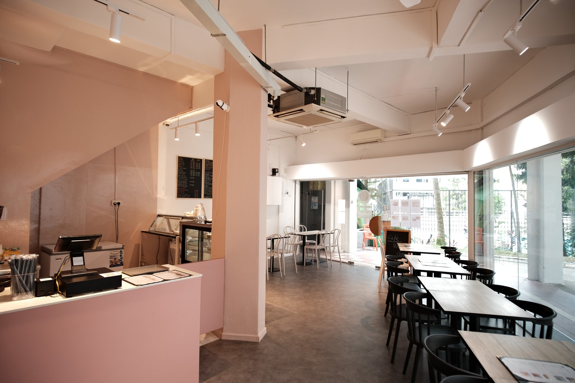 Hearty Café